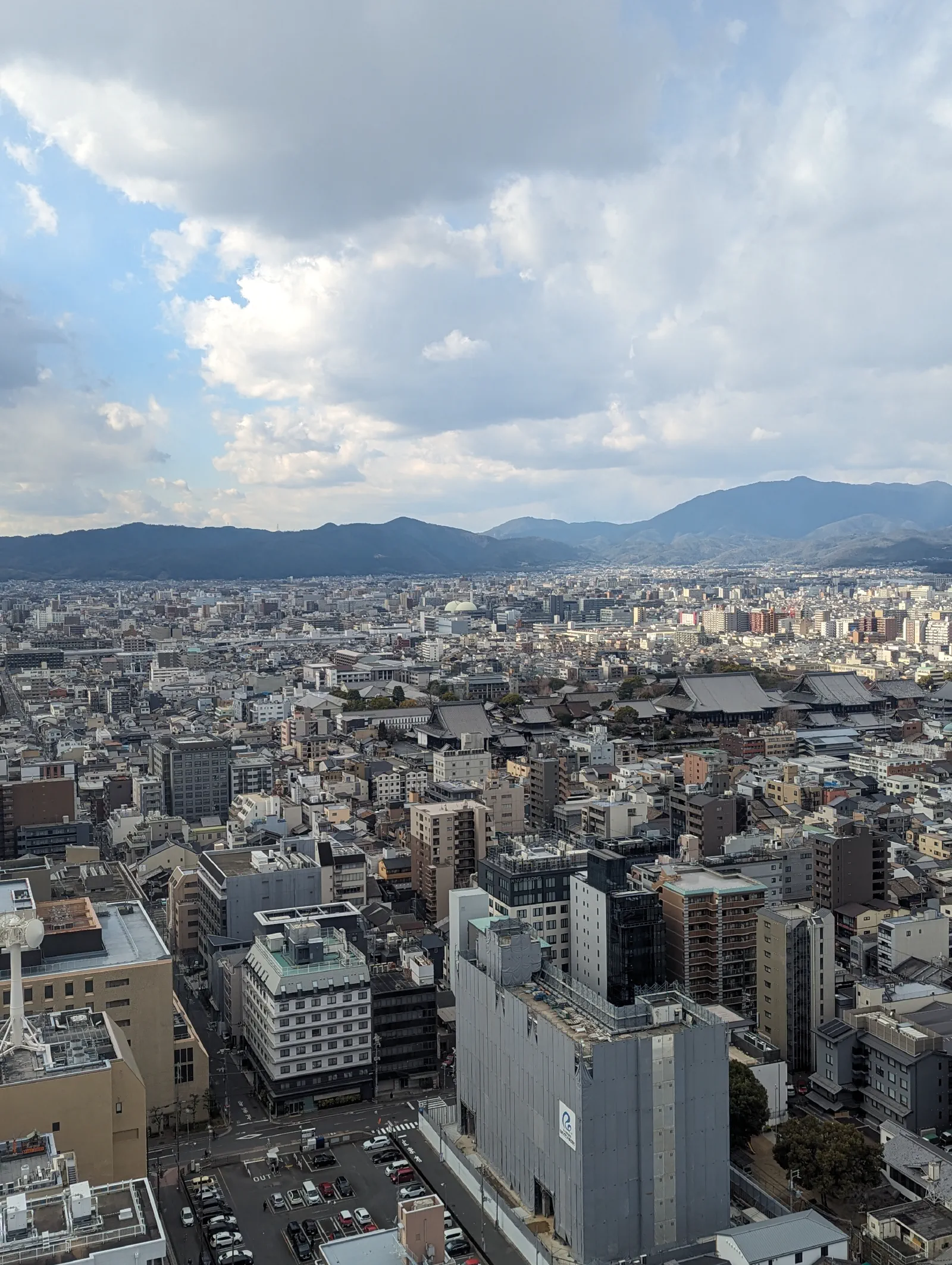 面西北邊（嵐山方向）的風景