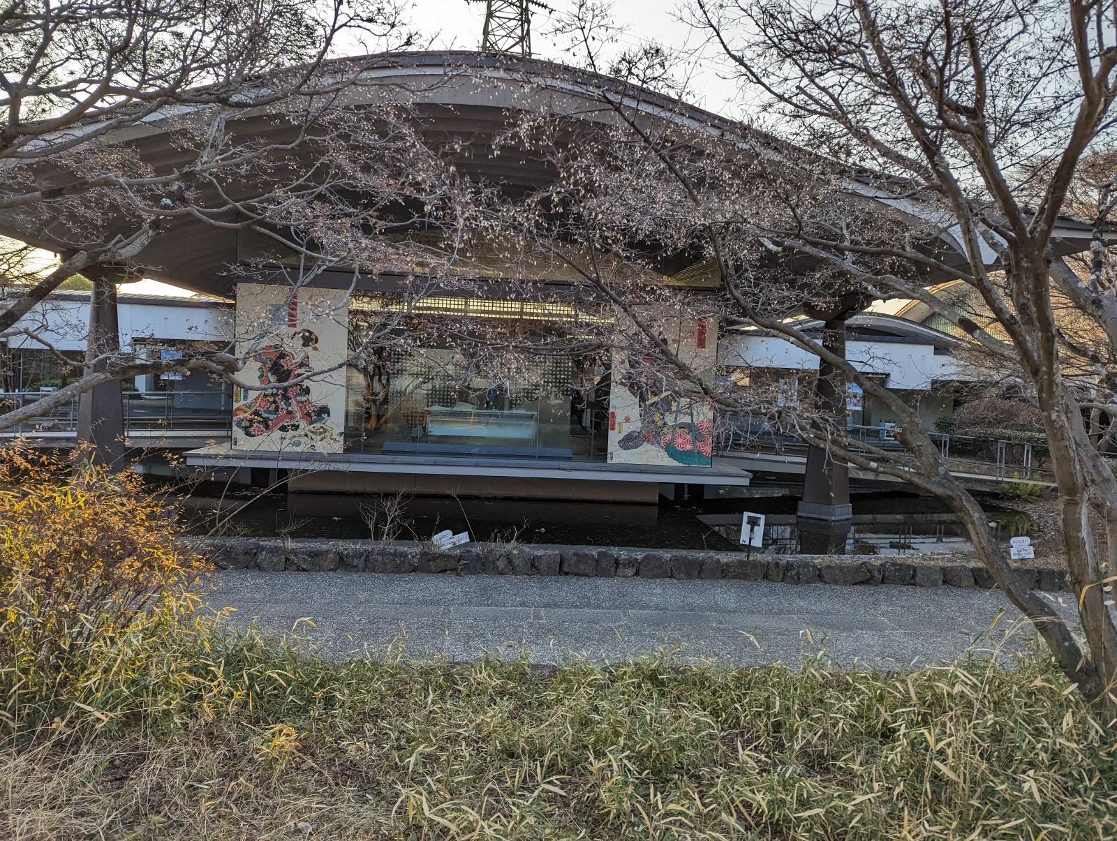 路過源氏物語博物館，這天沒有開