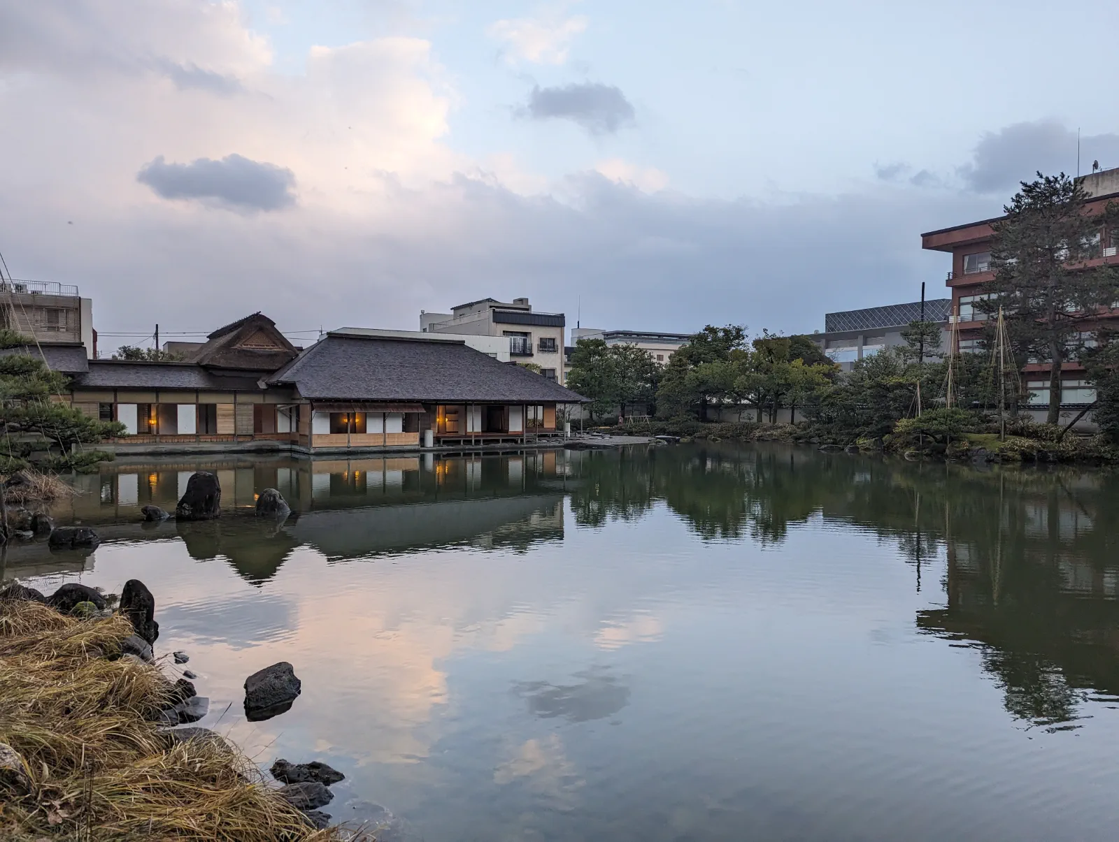養浩館庭園